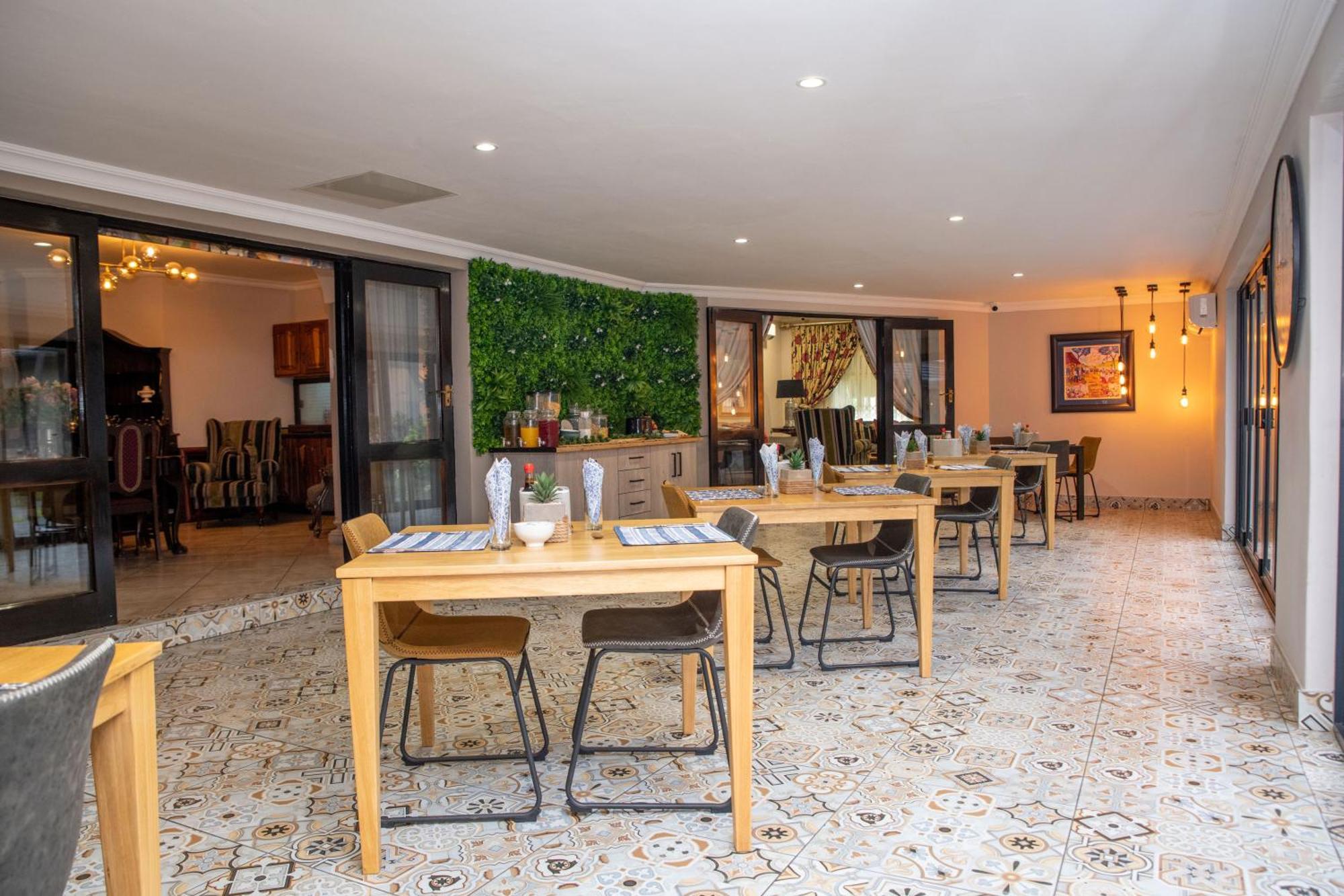 Iso'Bella Vita Guesthouse 帕拉博鲁瓦 外观 照片